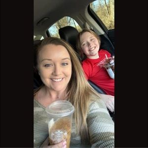 Meet your Posher, Darcey